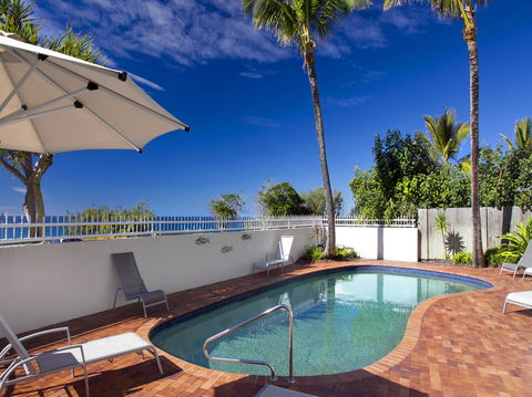 La Mer Sunshine Beachfront - Grafton Accommodation 1