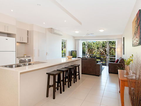 La Mer Sunshine Beachfront - Grafton Accommodation 7