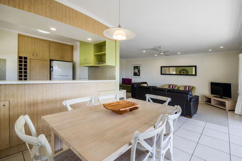 Sunseeker Holiday Apartments - Grafton Accommodation 2