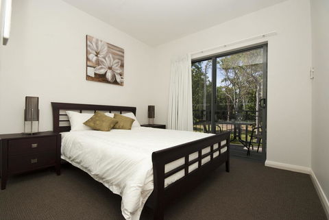 Woodville Beach Townhouse 6 - Grafton Accommodation 12