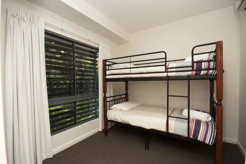 Woodville Beach Townhouse 6 - Grafton Accommodation 1