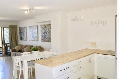 Beach Break - Grafton Accommodation 11