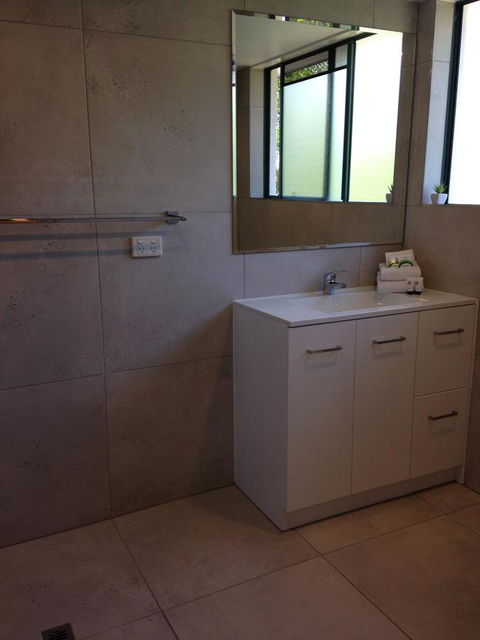 Chez Noosa Resort Motel - Grafton Accommodation 11