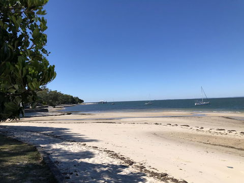 Bribie Island Hotel - Grafton Accommodation 9