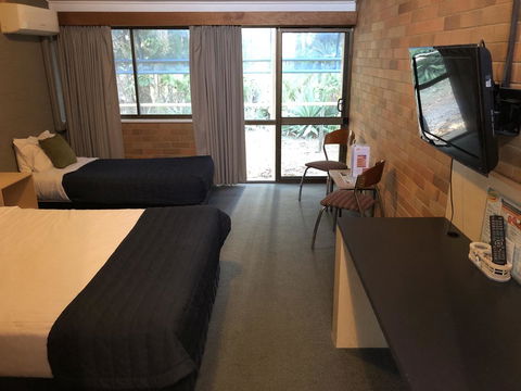 Bribie Island Hotel - Grafton Accommodation 21