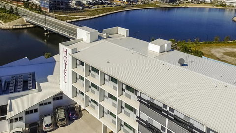 Mercure Sunshine Coast Kawana Waters - Grafton Accommodation 4