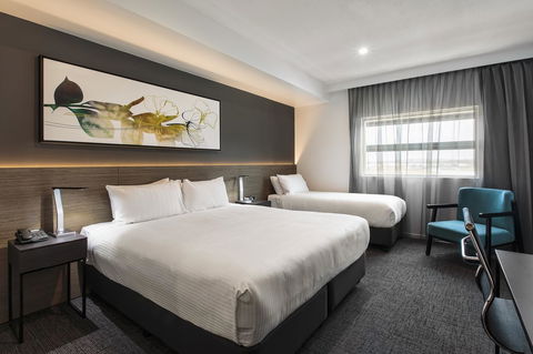 Mercure Sunshine Coast Kawana Waters - Grafton Accommodation 12