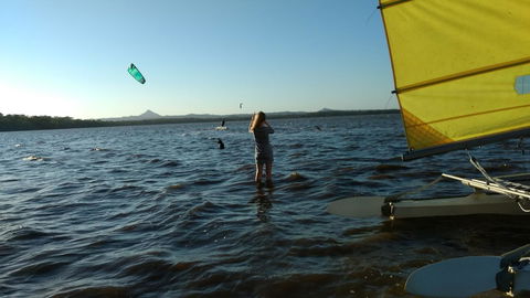 Lake Weyba Noosa Lodge & Kangaroos - Grafton Accommodation 38