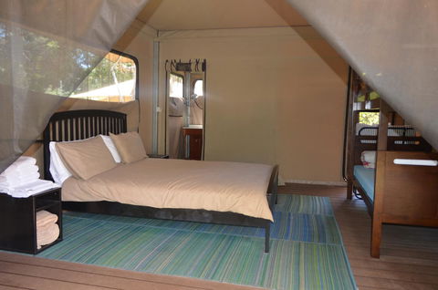 Castaways Moreton Island - Grafton Accommodation 5