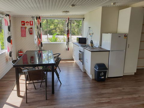 Castaways Moreton Island - Grafton Accommodation 16