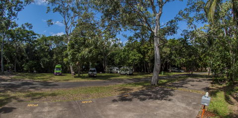 Nomads Airlie Beach - Grafton Accommodation 43