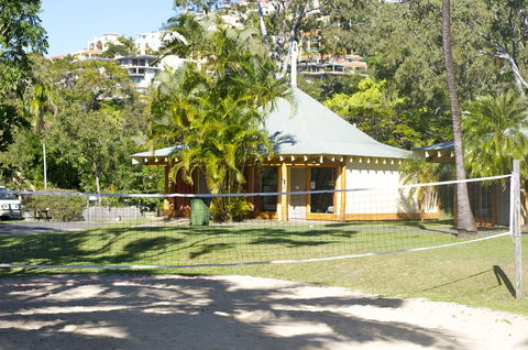 Nomads Airlie Beach - Grafton Accommodation 34