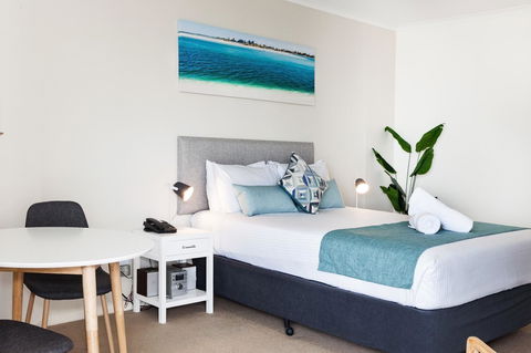 Ocean Views Resort Caloundra - Grafton Accommodation 19