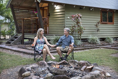 Airlie Beach Eco Cabins - Adults Only - Grafton Accommodation 14