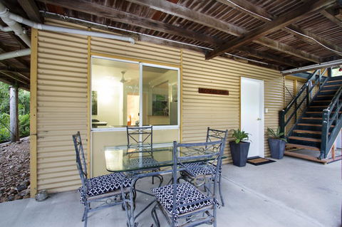 Airlie Beach Eco Cabins - Adults Only - Grafton Accommodation 43