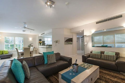 Emerald Noosa - Grafton Accommodation 14