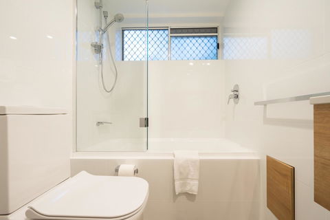Noosa Hill Resort - Grafton Accommodation 26
