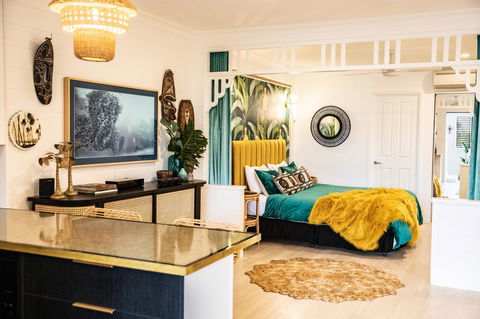 NOMAD - Luxe Apartment - Grafton Accommodation 0
