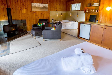 Granite Belt Retreat And Brewery - Grafton Accommodation 11