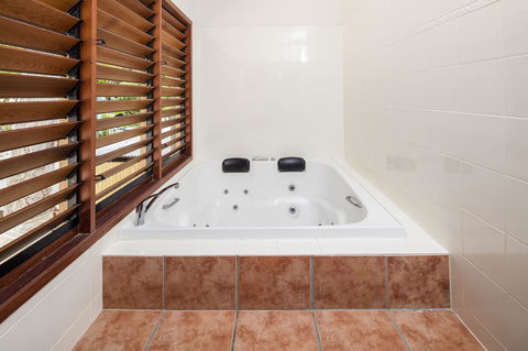 Paradise On The Beach Resort - Grafton Accommodation 19