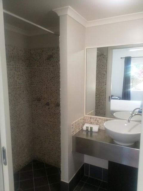 Mango Lagoon Resort & Wellness Spa - Grafton Accommodation 14