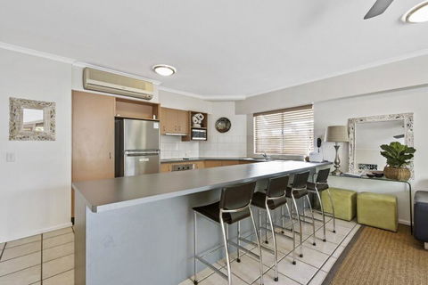 Riverside - Grafton Accommodation 2
