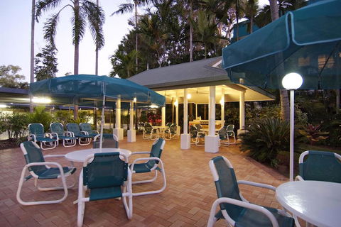 Agincourt Beachfront Apartments - Grafton Accommodation 7
