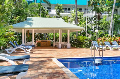 Agincourt Beachfront Apartments - Grafton Accommodation 6