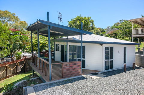 Sunset Cabins 1770 - Grafton Accommodation 10