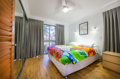 Sunset Cabins 1770 - Grafton Accommodation 9