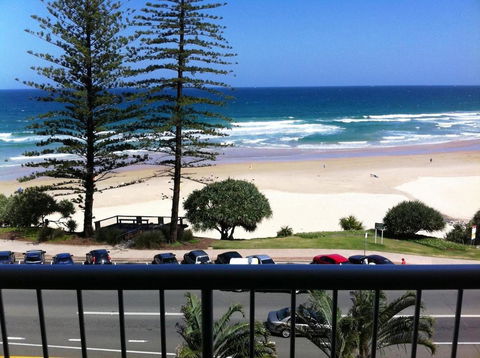 Coolum Caprice - Grafton Accommodation 34