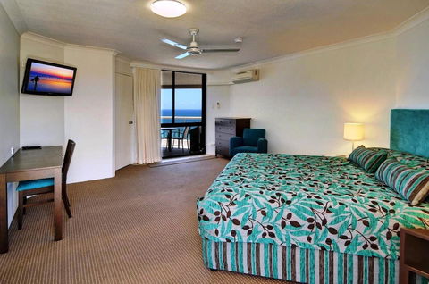Coolum Caprice - Grafton Accommodation 33