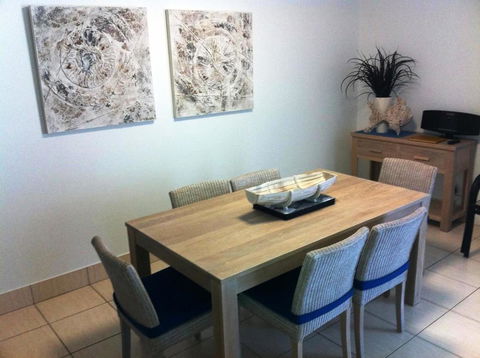 Coolum Caprice - Grafton Accommodation 27