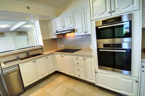 Coolum Caprice - Grafton Accommodation 31