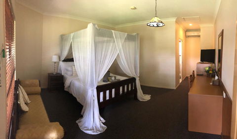 The Bearded Dragon Boutique Hotel - Grafton Accommodation 6