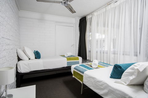 The Beach Motel Hervey Bay - Grafton Accommodation 30