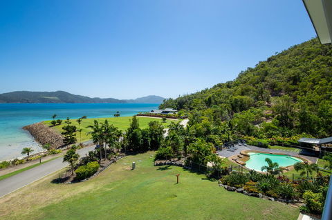 Beach Lodges - Grafton Accommodation 18