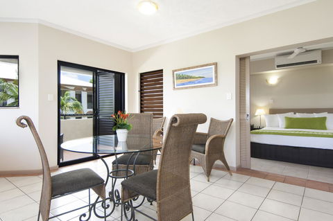 Regal Port Douglas - Grafton Accommodation 14