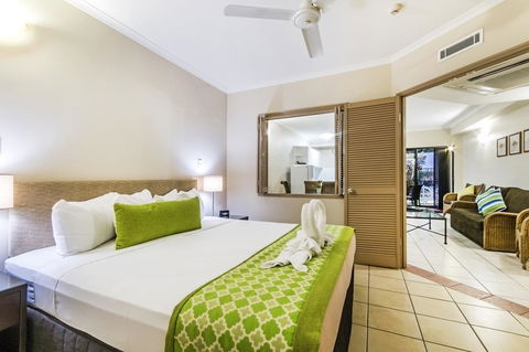 Regal Port Douglas - Grafton Accommodation 5