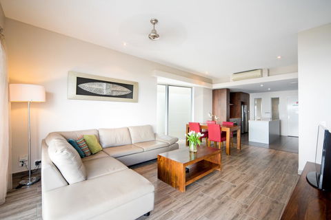 Whitsunday Reflections - Grafton Accommodation 22