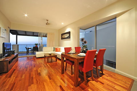 Whitsunday Reflections - Grafton Accommodation 30