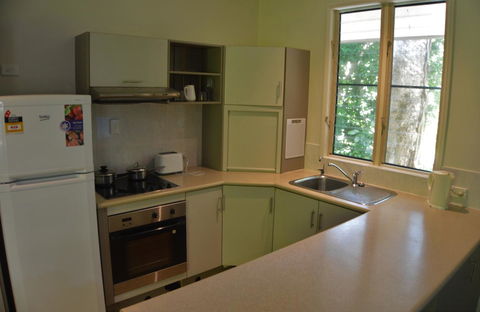 Eco Village Mission Beach - Grafton Accommodation 17