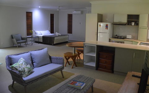 Eco Village Mission Beach - Grafton Accommodation 18