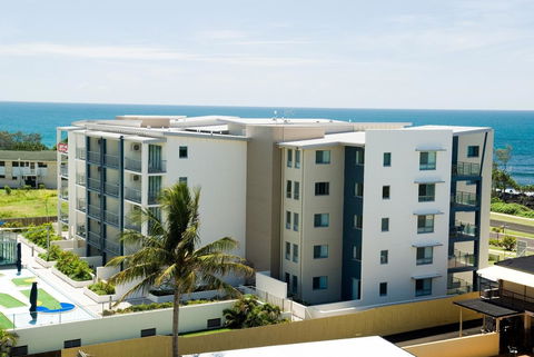 The Point Resort - Grafton Accommodation 0