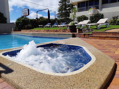 Surfers Chalet - Grafton Accommodation 2