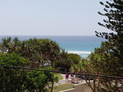 Surfers Chalet - Grafton Accommodation 28