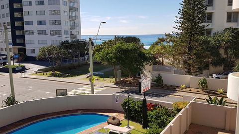 Surfers Chalet - Grafton Accommodation 17
