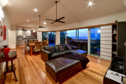 Bella Vista On Nara Pets Welcome - Grafton Accommodation 11