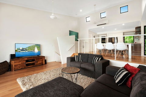 Shorelines - Grafton Accommodation 11