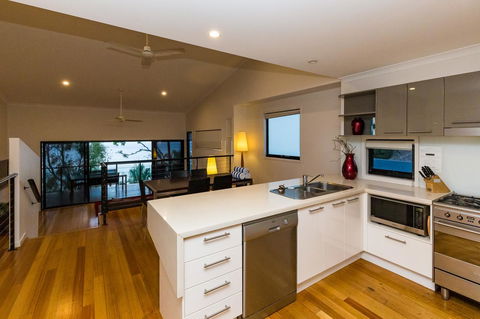 Shorelines - Grafton Accommodation 23